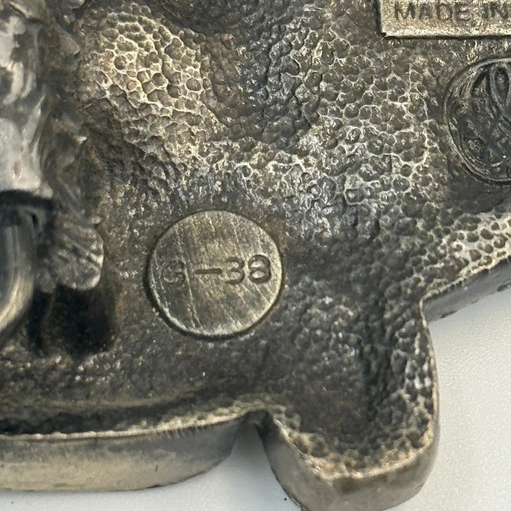 Vintage 1978 Bergamot Brass Works Fire Truck Belt Buckle Made in USA‎ Pewter 3D